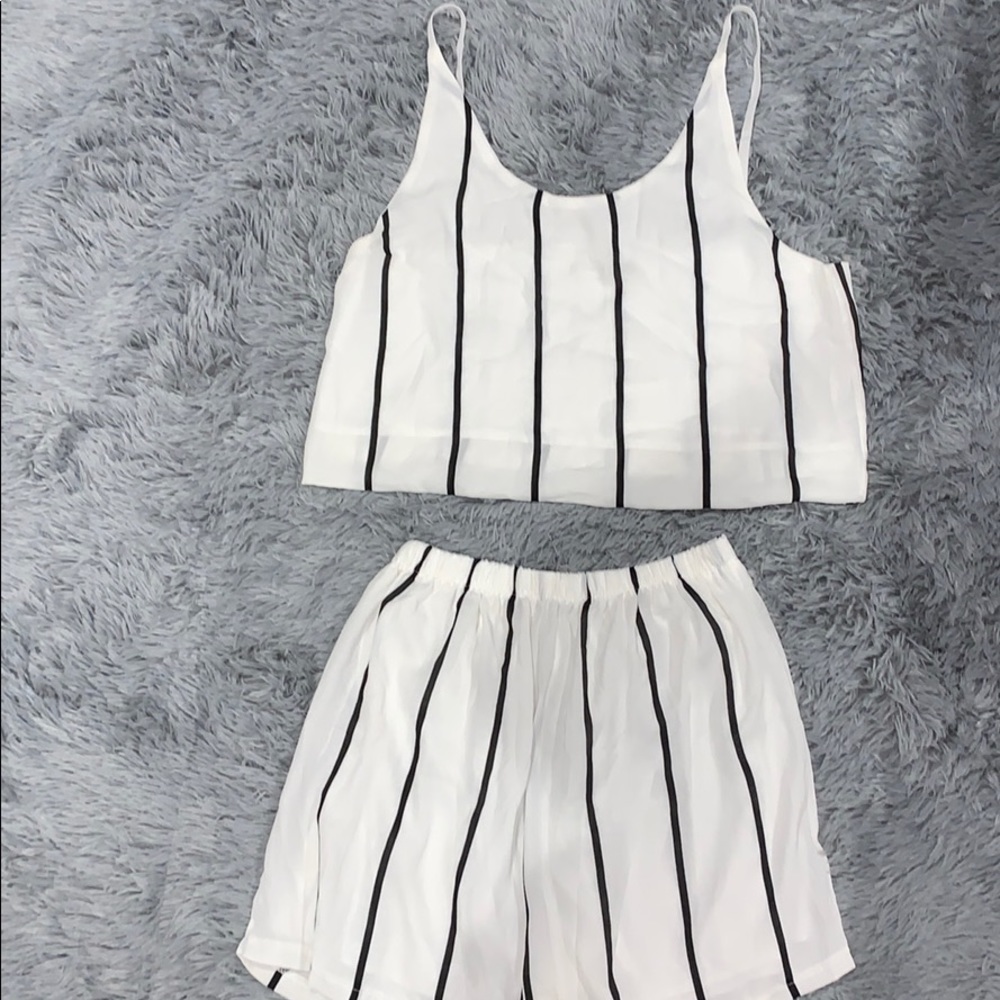 Two piece set
